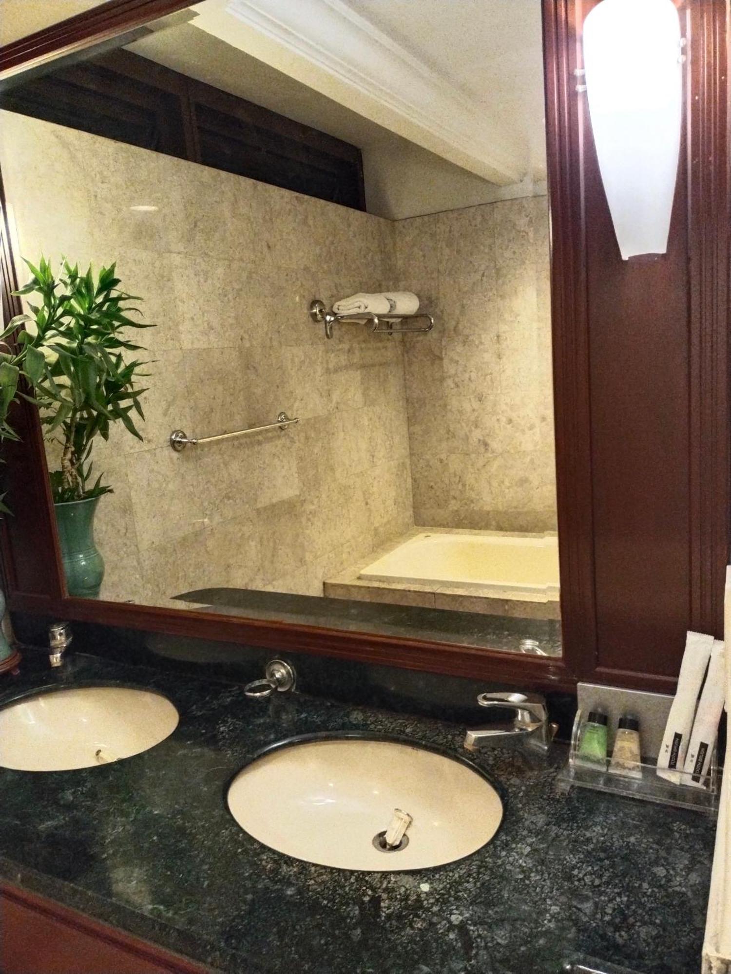 Times Square Grand Service Suite كوالالمبور المظهر الخارجي الصورة