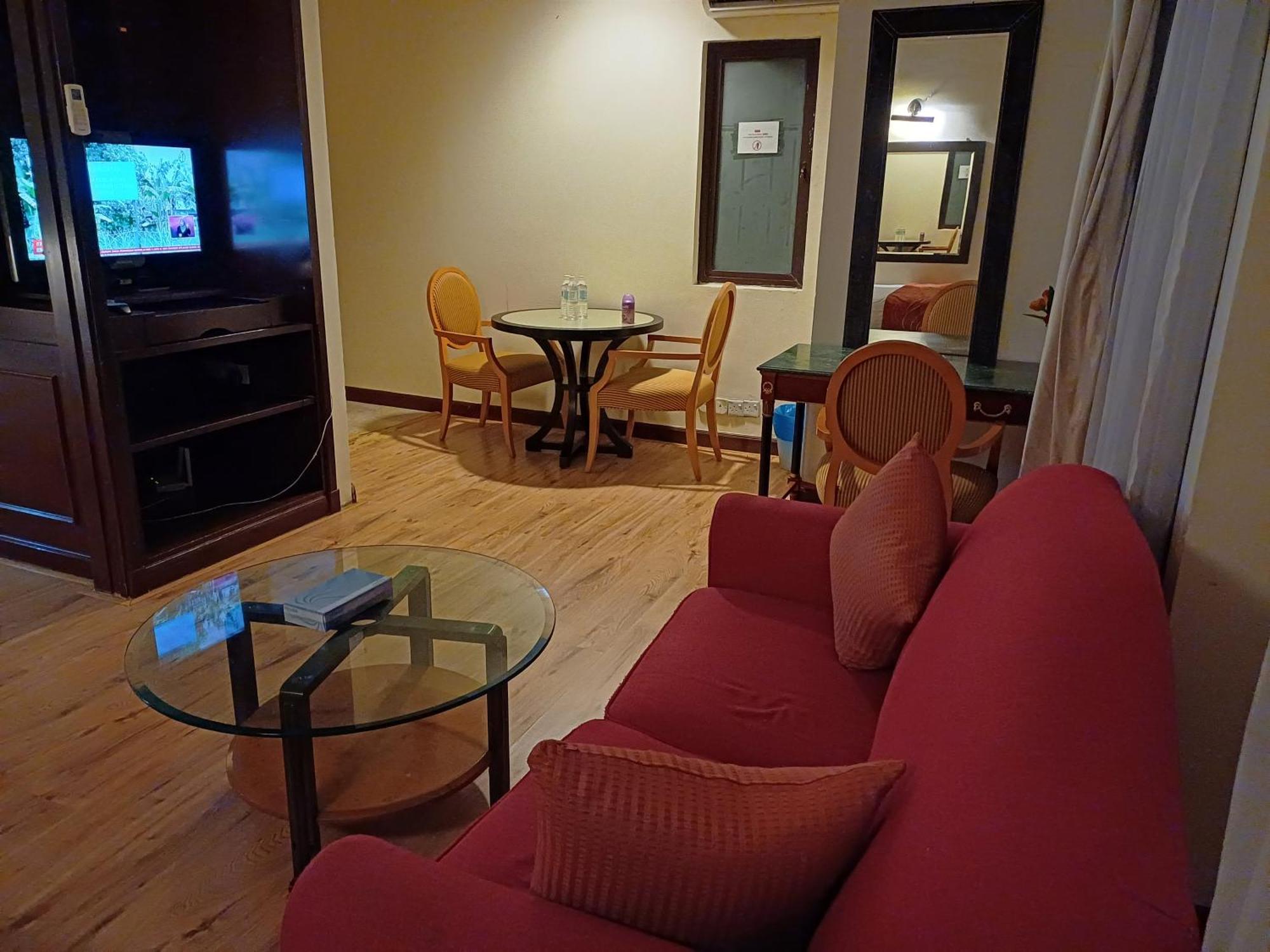 Times Square Grand Service Suite كوالالمبور المظهر الخارجي الصورة